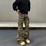 Tryess- Camo Cargo Wide-Leg Pants