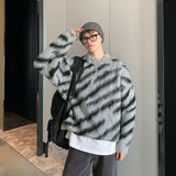 Tryess- Crew Neck Zebra Sweater