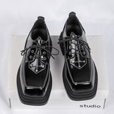 Tryess- Danwol Contrast Stitch Patent Shoes