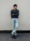 Tryess- Relaxed Fit Denim Pants