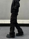 Tryess- Slim-fit Cargo Pants