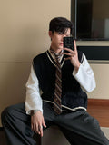 Tryess- V-Neck College Knit Vest