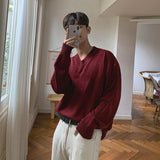 Tryess- V-Neck Sweater